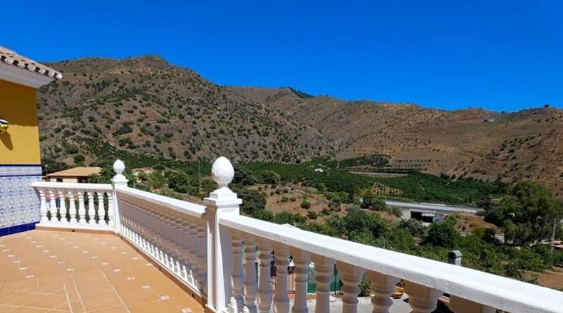 Málaga - Casabermeja - 2200m2