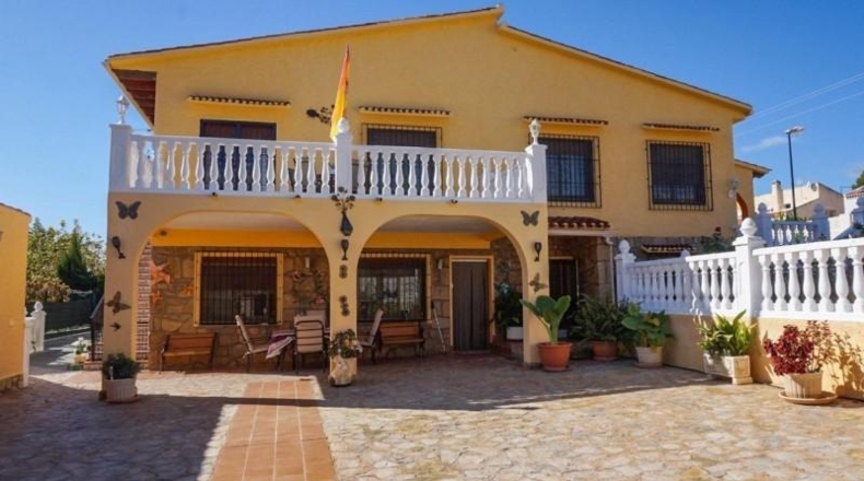 Alicante - La Nucía - 5900m2