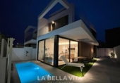 Chalet independiente con terreno en venta en la España, Pilar de la Horadada, ref: TR157506 foto