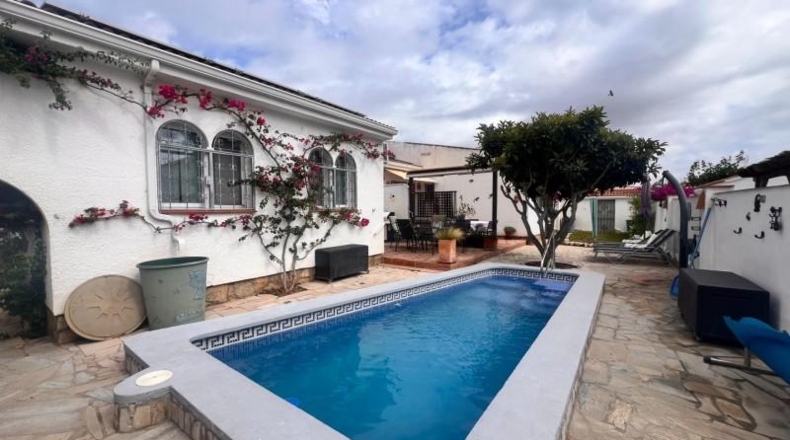 Tarragona - Mont-roig del Camp - 833m2