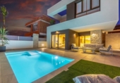 Chalet independiente con terreno en venta en la España, Rojales, ref: TR275900 foto