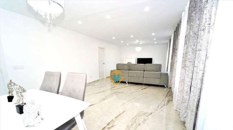 Alicante - La Nucía - 1054m2
