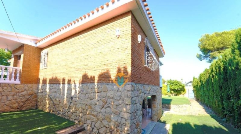 Alicante - La Nucía - 1054m2