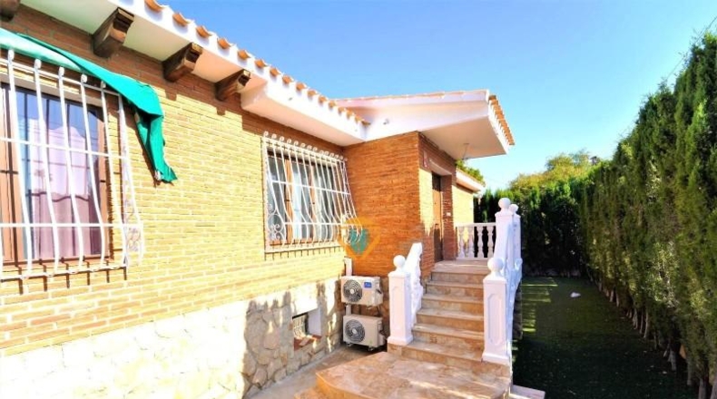 Alicante - La Nucía - 1054m2
