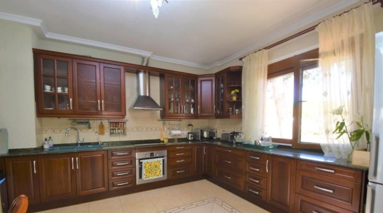 Alicante - Рохалес - 850m2