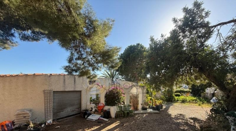 Alicante - La Nucía - 2000m2