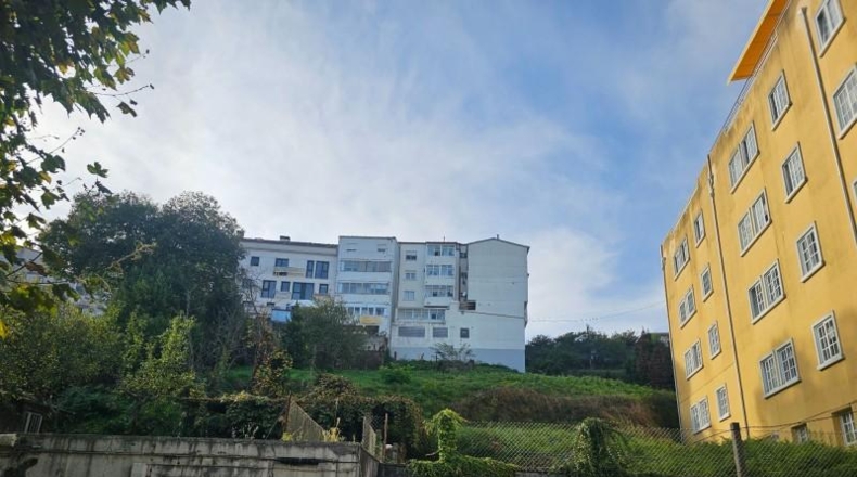 La Coruna - Santiago de Compostela - 2580m2