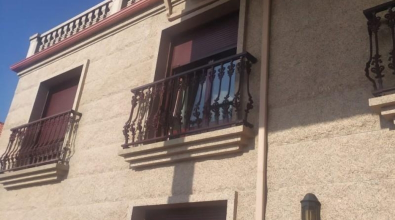 Pontevedra - Vilagarcía de Arousa - 1870m2