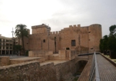 Suelo urbano en venta en la España, Elche, ref: TR123348 foto
