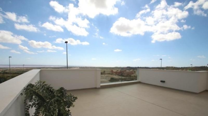 Alicante - San Miguel de Salinas - 389m2