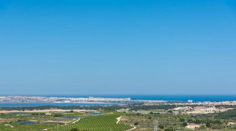Alicante - San Miguel de Salinas - 350m2