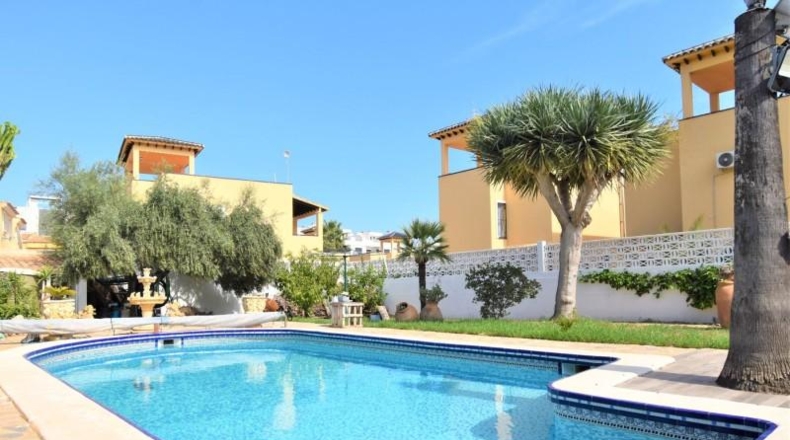 Alicante - Dehesa de Campoamor - 1762m2