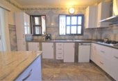 Chalet independiente con terreno en venta en la España, Orihuela, ref: TR241624 foto