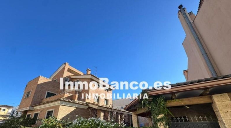 Valencia - Beniparrell - 722m2