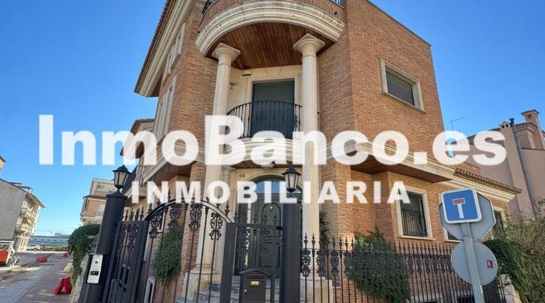 Valencia - Beniparrell - 722m2