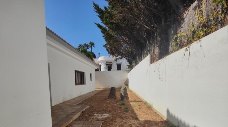 Huelva - Aljaraque - 1304m2