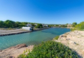 Отдельно стоящий дом с участком на продажу в городе l'Ametlla de Mar Фото