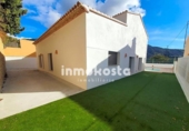 Xalet independent amb terreny en venda a la España, Orxeta, ref.: TR153930 foto