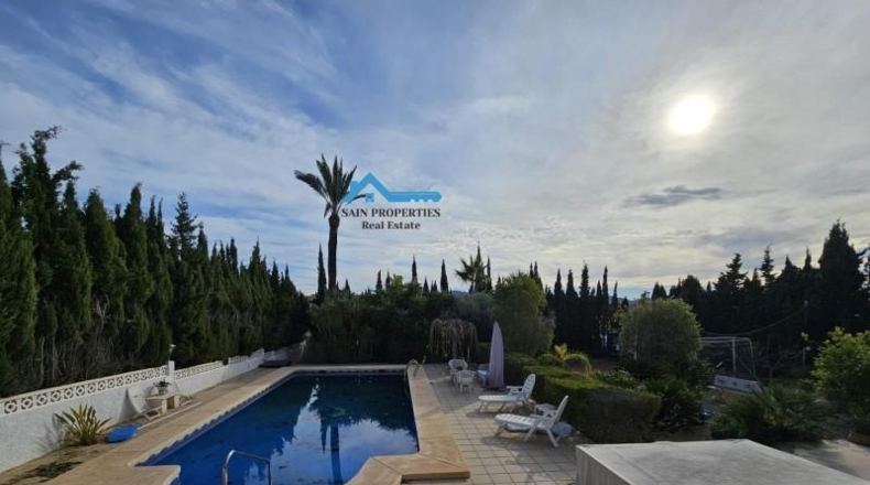 Alicante - Alfaz del Pi - 1734m2