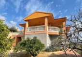 Chalet independiente con terreno en venta en la España, Polop, ref: TR149486 foto