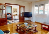 Дом с участком на продажу в городе Renedo de Piélagos Фото