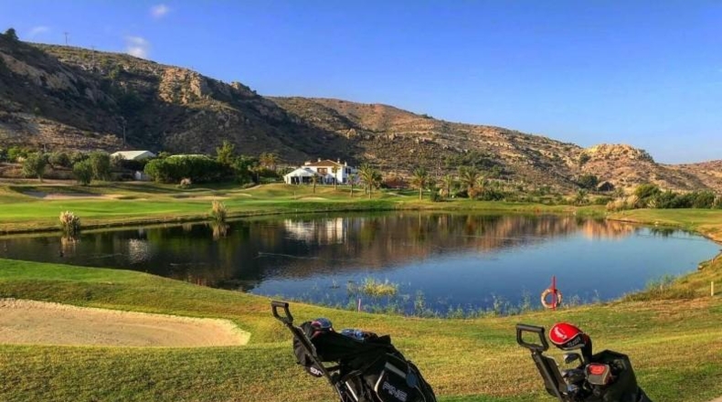 Alicante - Monforte del Cid - 270m2