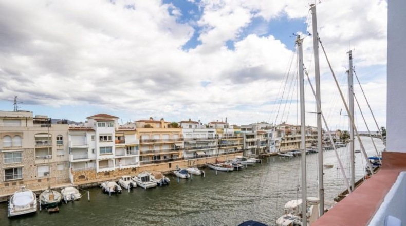 Gerona - Empuriabrava - 220m2