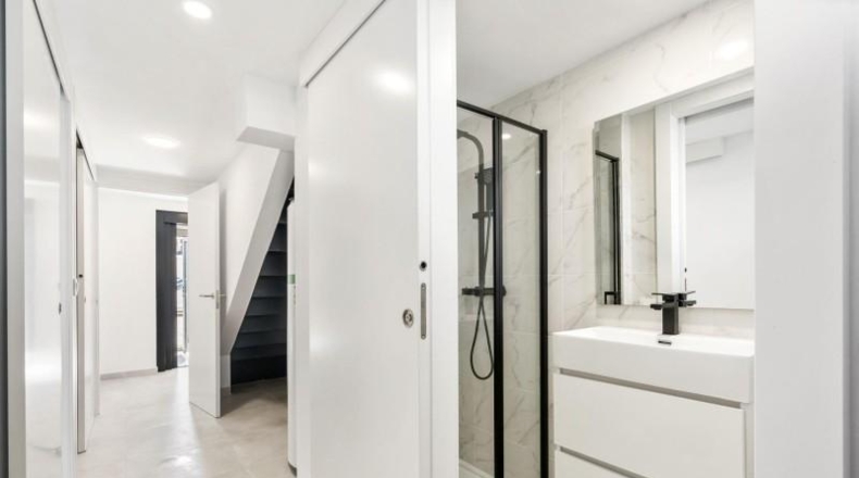 Gerona - Empuriabrava - 220m2