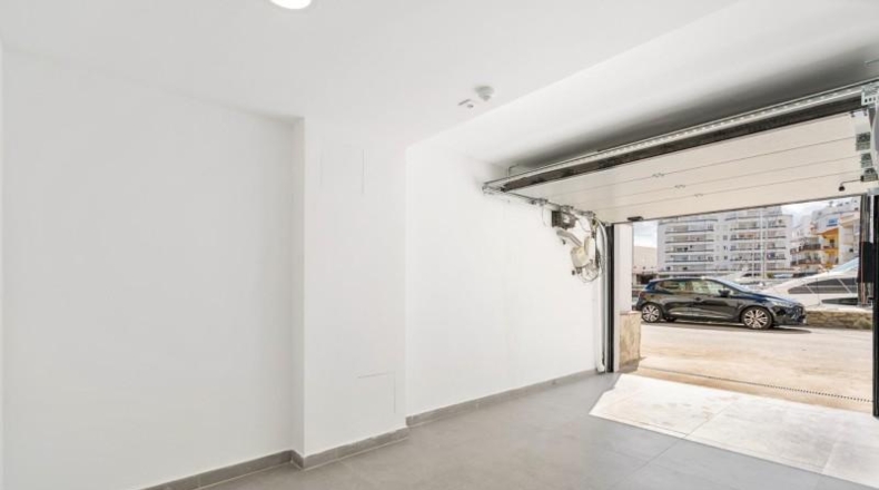 Gerona - Empuriabrava - 220m2
