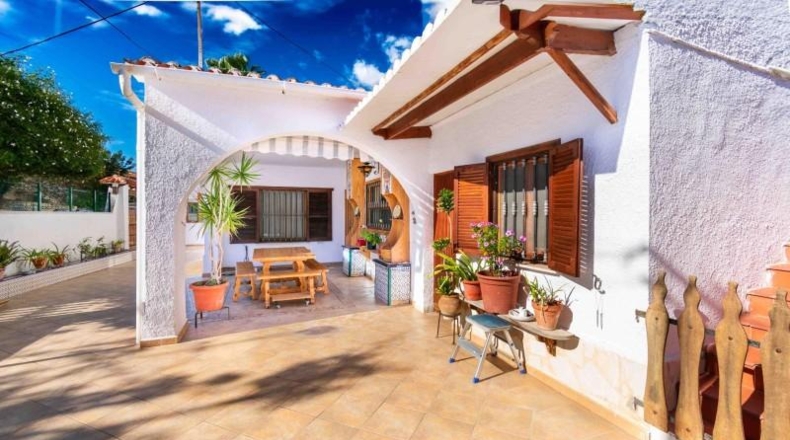 Alicante - Alfaz del Pi - 450m2