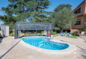 Chalet independiente con terreno en venta en la España, Caldes de Malavella, ref: TR139793 foto