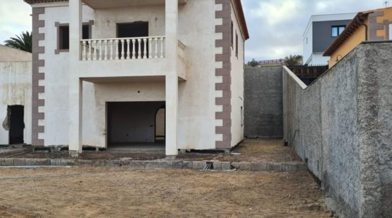 Санта-Крус-де-Тенерифе - Candelaria - 503m2