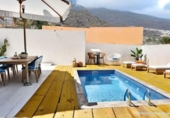 Chalet independiente con terreno en venta en la España, Candelaria, ref: TR372488 foto