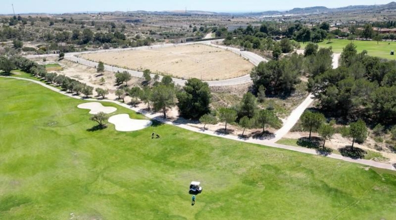 Alicante - Monforte del Cid - 750m2