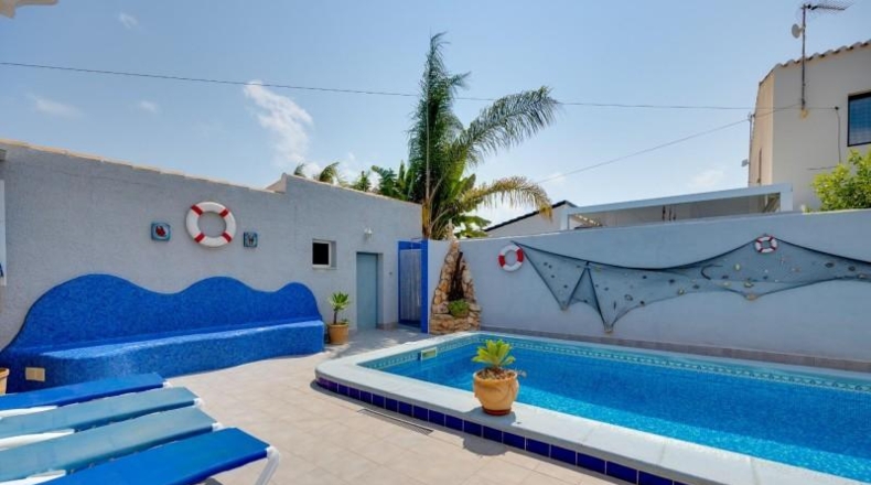 Alicante - Дехеса де Кампоамор - 660m2