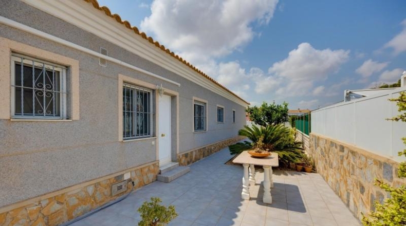 Alicante - Дехеса де Кампоамор - 660m2