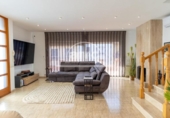 Casa de pueblo en venta en la España, Vilassar de Dalt, ref: TR363189 foto
