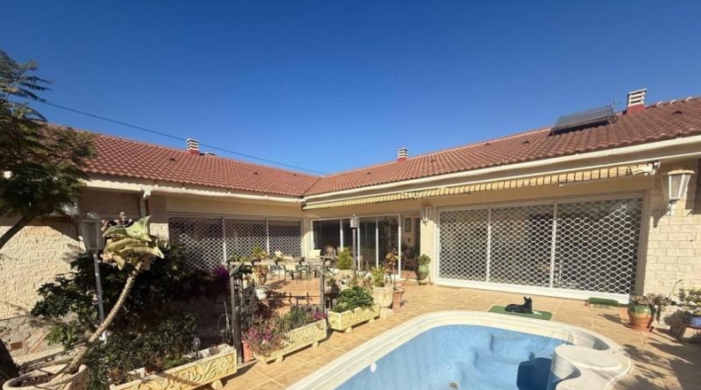 Alicante - Dehesa de Campoamor - 1250m2