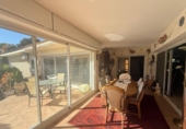 Chalet independiente con terreno en venta en la España, Orihuela, ref: TR224444 foto