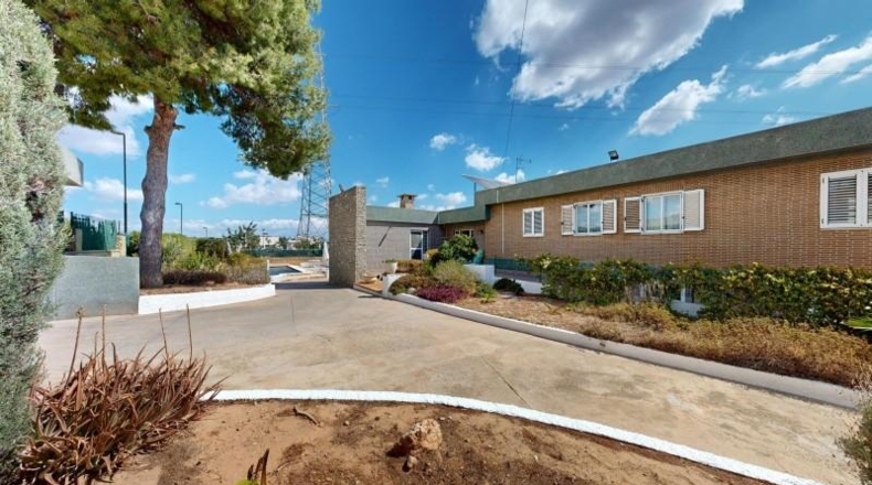 Valencia - Torrente - 1700m2