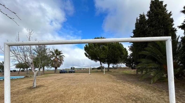 Бадахос - Badajoz - 22000m2