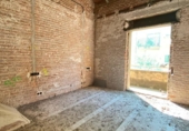 Casa amb terreny en venda a la España, Santa Coloma de Gramenet, ref.: TR299102 foto