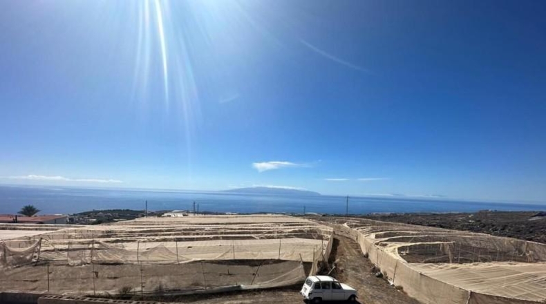 Santa Cruz de Tenerife - Adeje - 17500m2