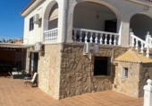 Chalet independiente con terreno en venta en la España, L'Alfàs del Pi, ref: TR160718 foto