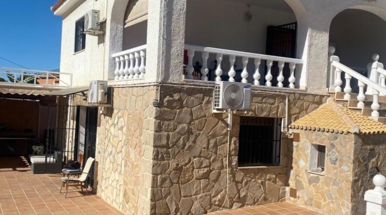Alicante - Alfaz del Pi - 858m2