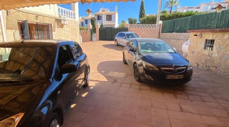 Alicante - Alfaz del Pi - 858m2