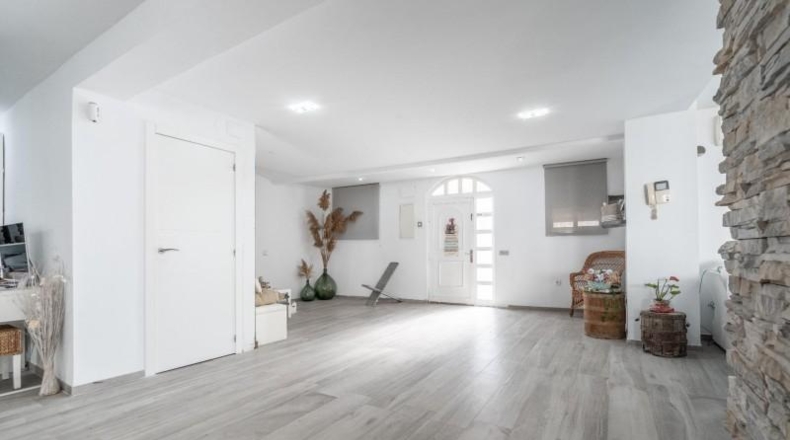 Валенсия - Valencia - 503m2