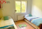 Отдельно стоящий дом с участком на продажу в городе Llagostera Фото