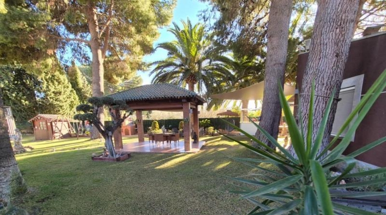 Alicante - Elda - 3000m2