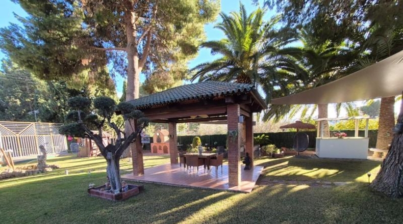 Alicante - Elda - 3000m2